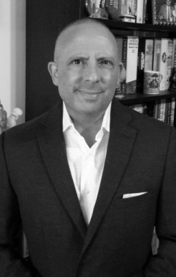 Luis Ferante: Živimo u svetu bez časti O knjizi „Borgata“