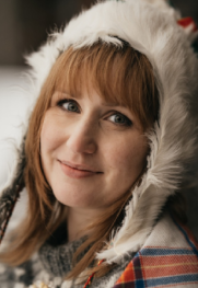 Svako ima pravo da zna šta je učinjeno u njegovo ime Prvi roman Tine Harnesk