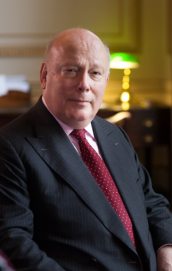 Džulijan Felouz: Nisam nostalgičan prema prošlosti O „Nedovršenoj prošlosti“