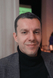 Poverenje je temelj civilizacije Pavle Zelić o knjizi „Gorka pilula“