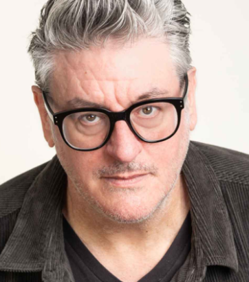 Ništa nije onako kako izgleda... K. B. Everet, autor romana „Ostali“